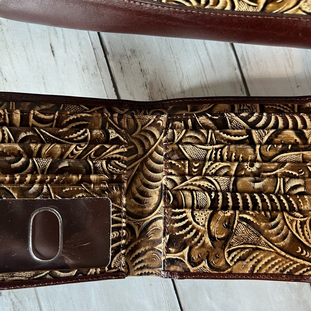 BRAHMIN Tan Trellis Satchel And Matching Wallet - Picture 11 of 15